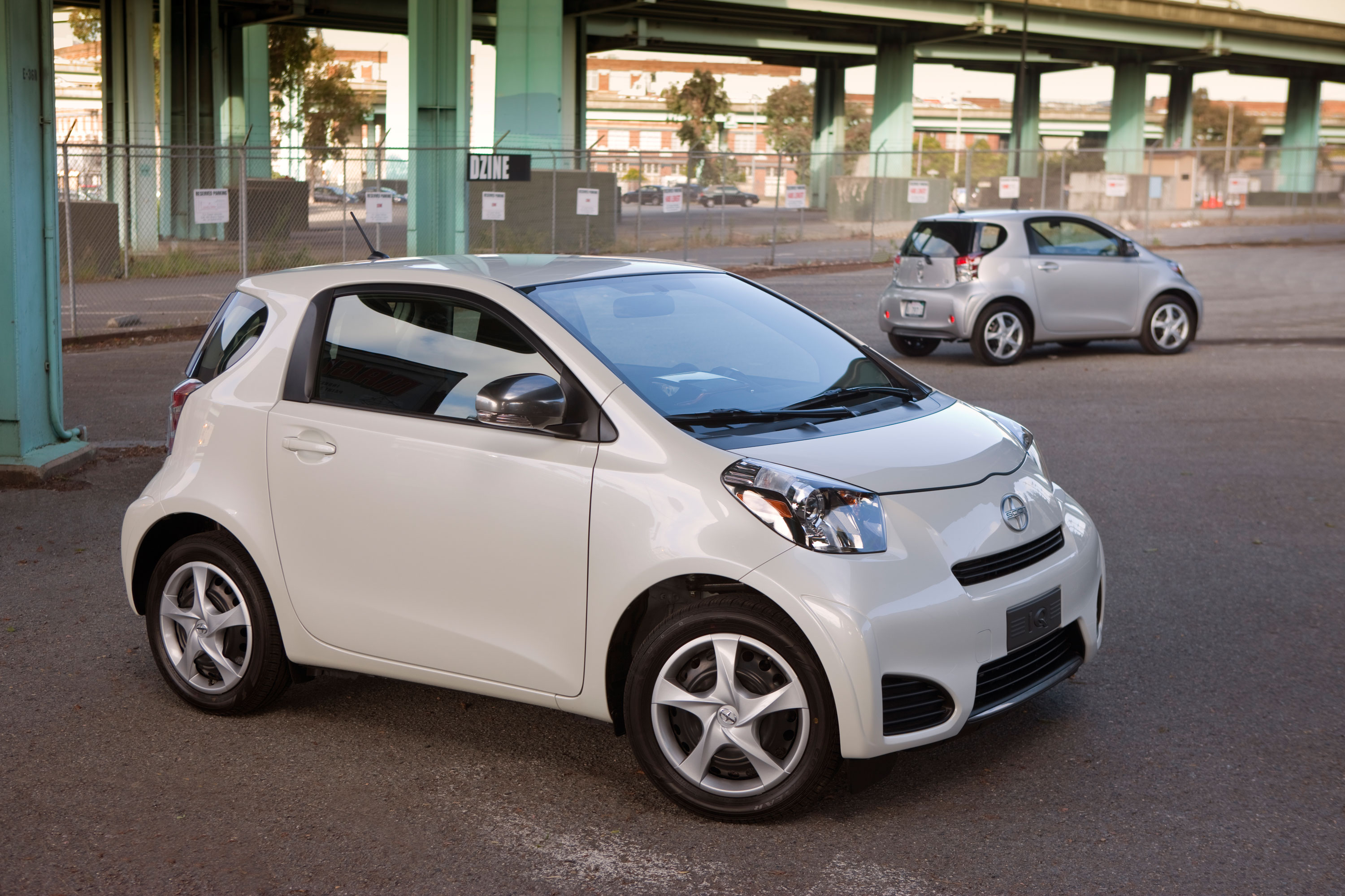 2013 Scion Iq Worlds Smallest “four Seater” Gaywheels