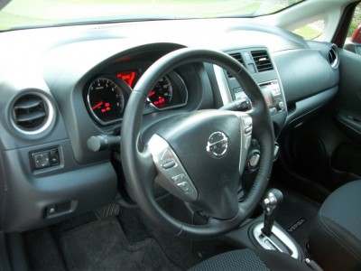 2014 Nissan Versa Note (photo by Jeff Stork)