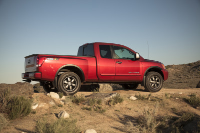 The powerful full-size 2014 Nissan Titan once again offers a range of body, bed and drivetrain configurations designed to fit a variety of buyer needs from a durable business tool to a versatile family adventurer.