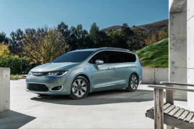 2017 Chrysler Pacifica Hybrid